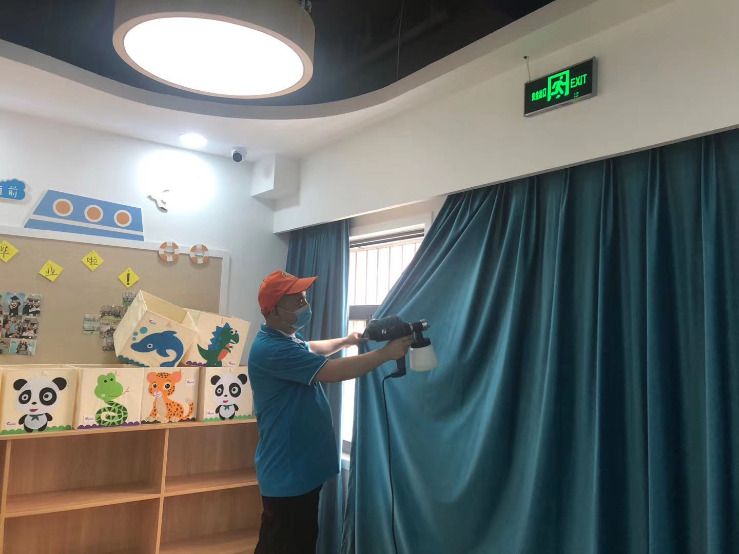 幼兒園窗簾噴涂荃芬長效除甲醛產(chǎn)品 幼兒園窗簾噴涂荃芬長效除甲醛產(chǎn)品