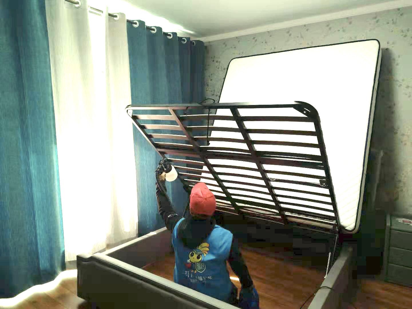臥室床墊床架噴涂施工治理甲醛 臥室床墊床架噴涂施工治理甲醛