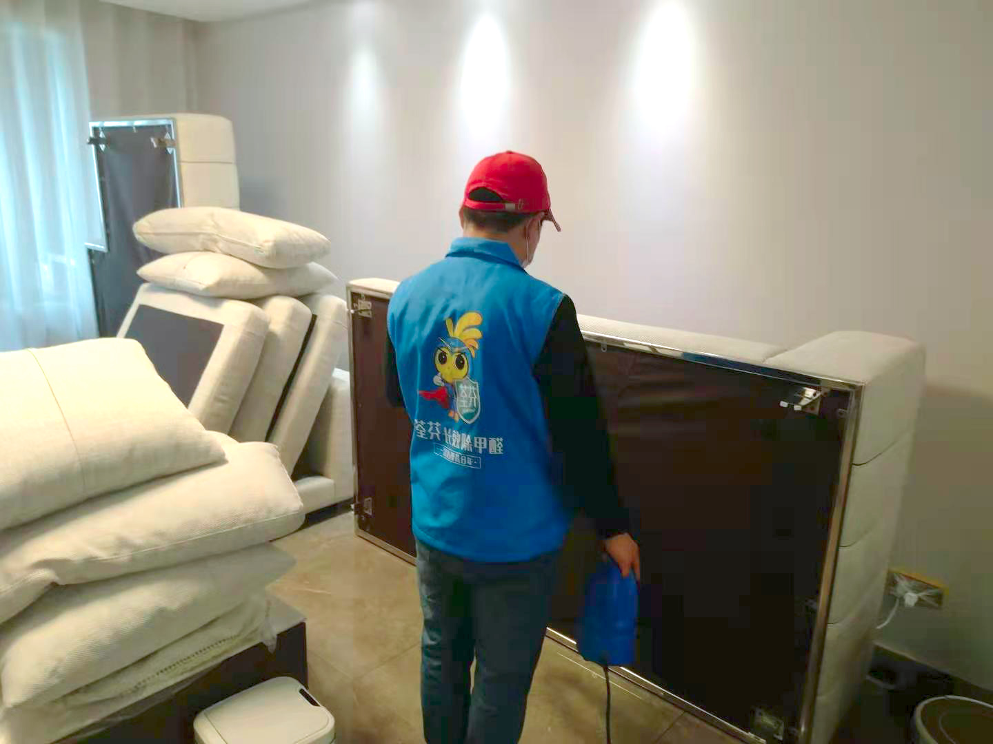 布藝沙發全方位噴涂施工治理