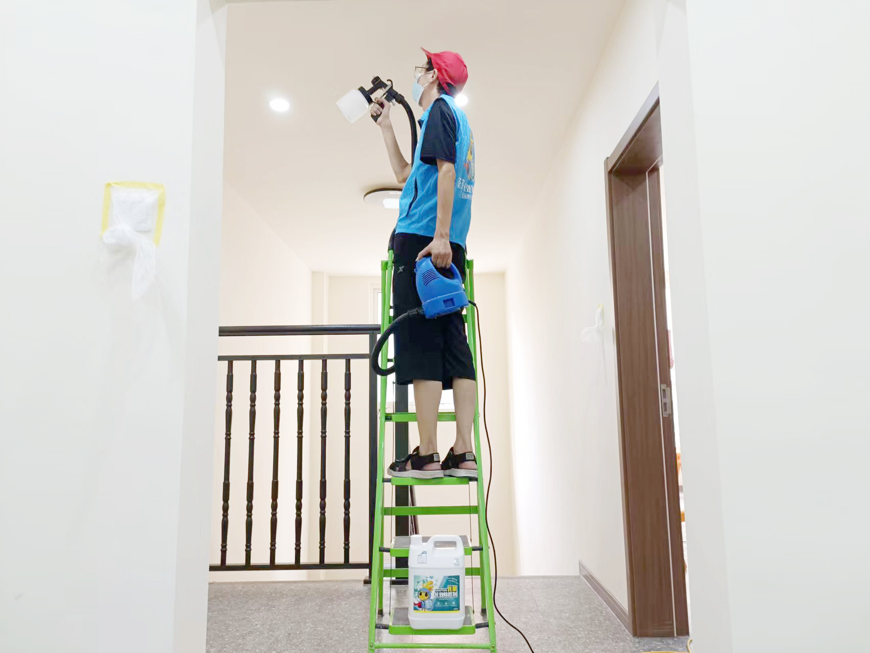 藝術中心頂面噴槍產品覆蓋施工 藝術中心頂面噴槍產品覆蓋施工