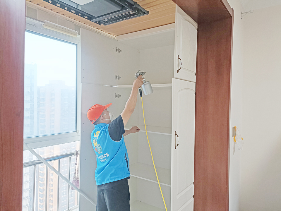 陽臺定制柜子噴涂治理甲醛 陽臺定制柜子噴涂治理甲醛